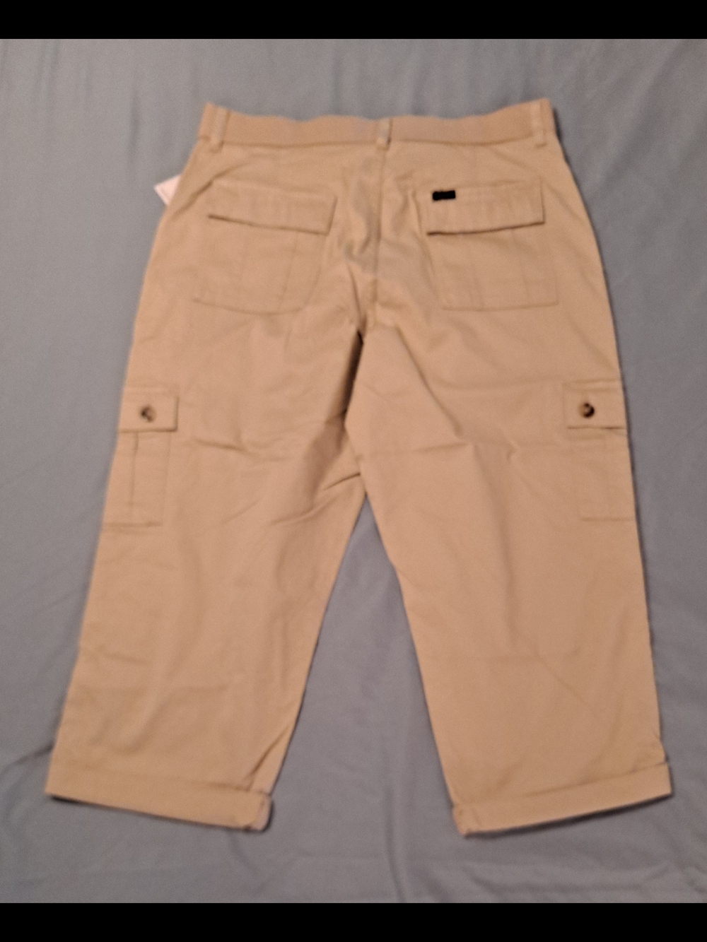 Lee Flex To Go Cargo Pioneer Beige Capri Pants Size 12 - Picture 7 of 8